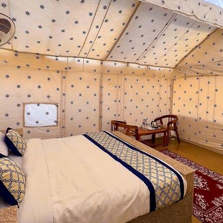 Ozaki Desert Camp & Resort ジャイサルメール エクステリア 写真