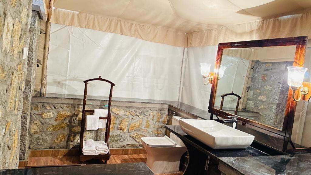 Ozaki Desert Camp & Resort ジャイサルメール エクステリア 写真