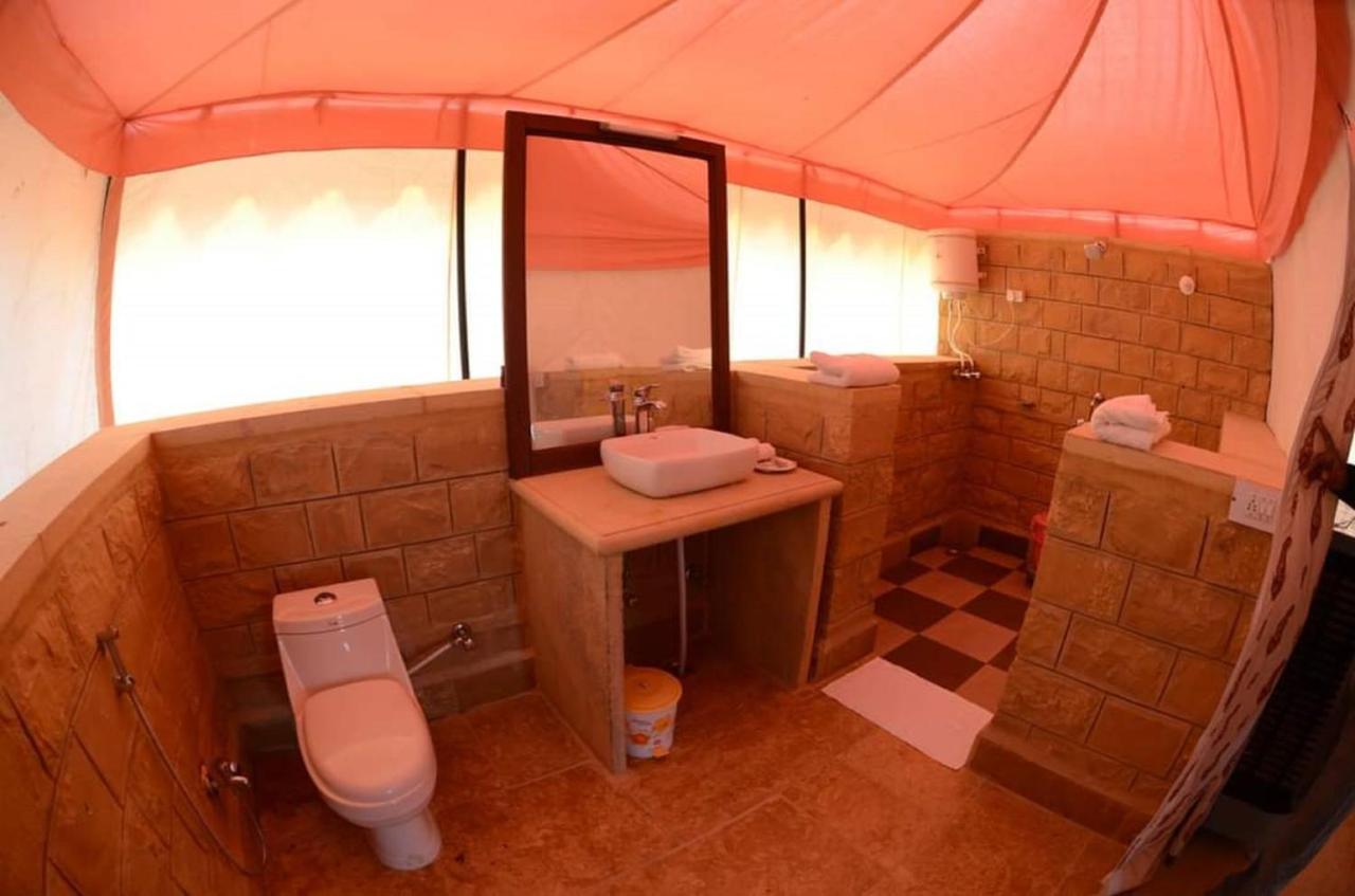 Ozaki Desert Camp & Resort ジャイサルメール エクステリア 写真