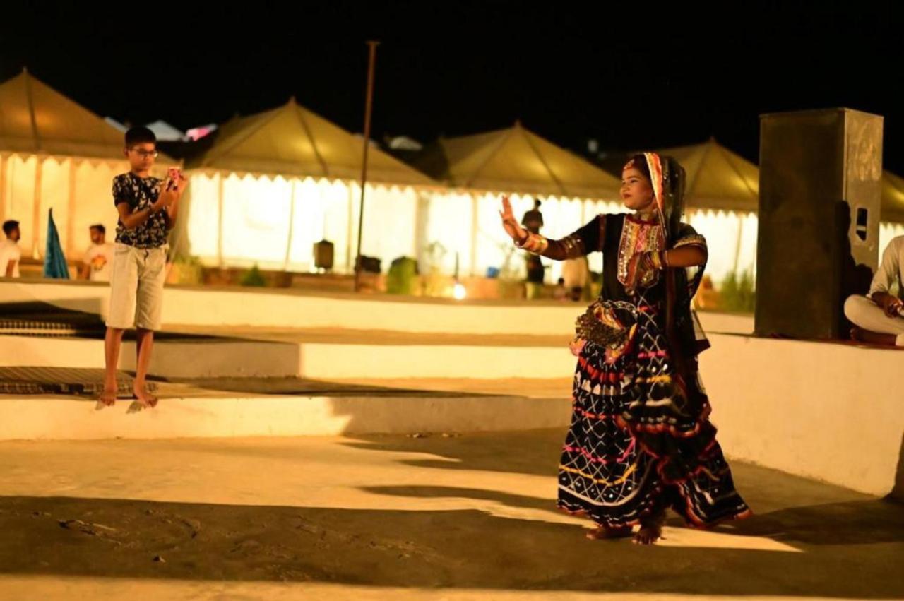 Ozaki Desert Camp & Resort ジャイサルメール エクステリア 写真